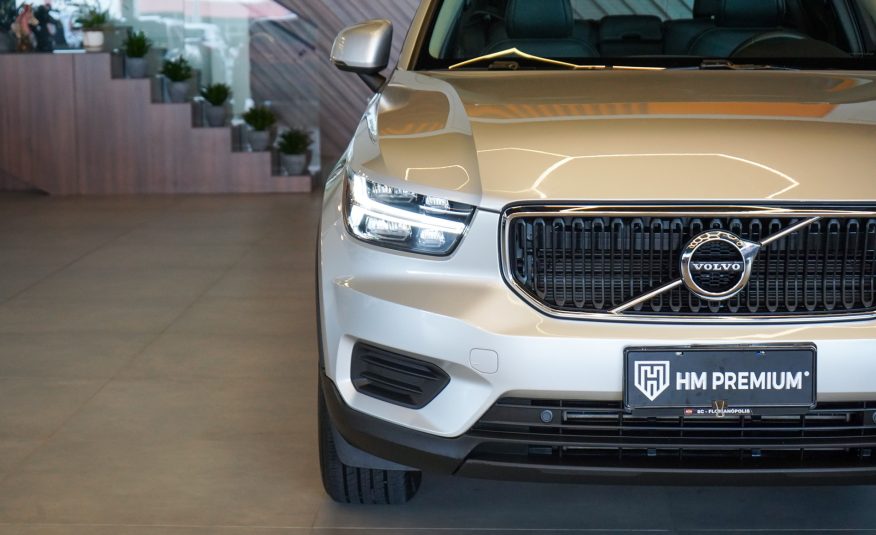 VOLVO XC40 T-4 2.0 FWD GASOLINA AUTOMÁTICO 2019